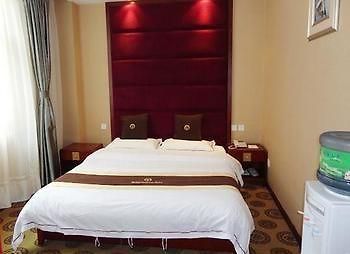 Chengdu Pixian Huihai Harbor Hotel Xipu Экстерьер фото